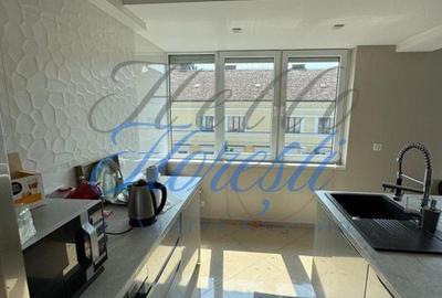 Apartament cu 2 camere semidecomandat în Central - 1