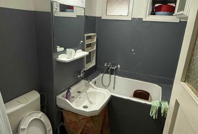 Apartament cu 2 camere nedecomandat în Astra