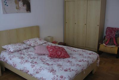 Apartament cu 2 camere semidecomandat în Obor
