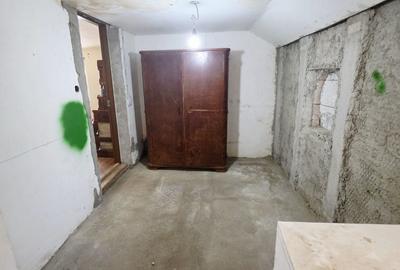 Casă cu 3 camere cu Teren 536 Mp în Ceptura