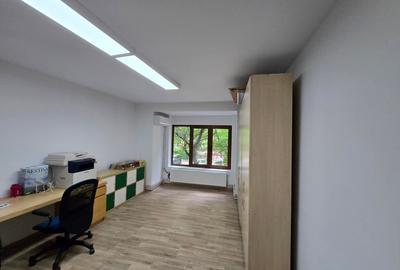 Apartament cu 3 camere semidecomandat în Ultracentral - 11