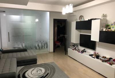 Apartament cu 2 camere decomandat, mobilat în Prelungirea Ghencea