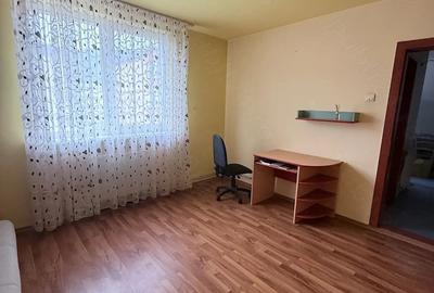 Apartament cu 2 camere decomandat în Precista - 7