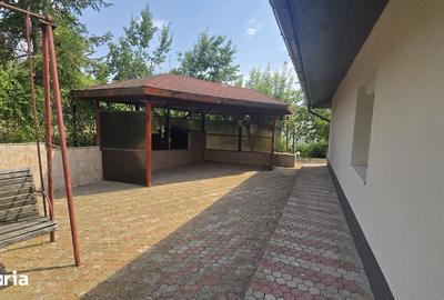 Casă cu 3 camere cu Teren 758 Mp în Miroslava