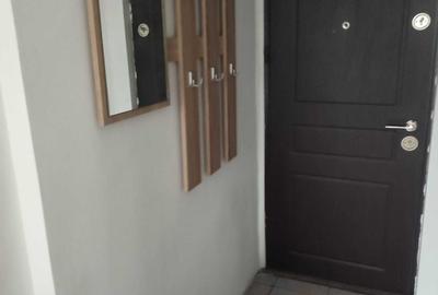 Apartament cu 2 camere decomandat în Berceni