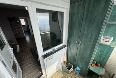 Apartament cu 3 camere decomandat, mobilat în Central - 2