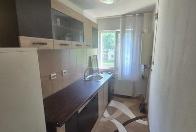 Apartament cu 2 camere nedecomandat în Micro II - 4