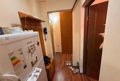 Garsonieră decomandată în Gorjului - 3