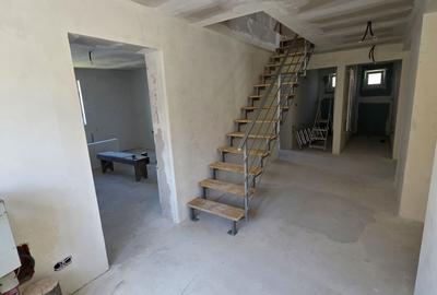 Casă cu 4 camere în Beliș - 3