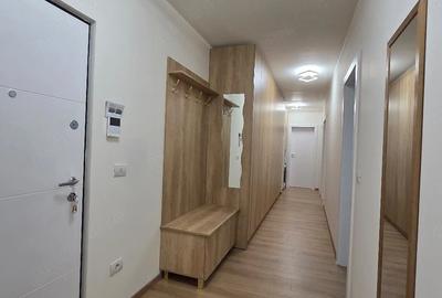 Apartament cu 3 camere decomandat în Aradului
