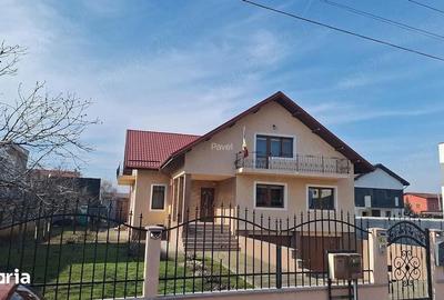 Casă cu 6 camere cu Teren 950 Mp în Central - 6