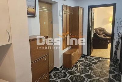 Apartament cu 2 camere decomandat în Decebal