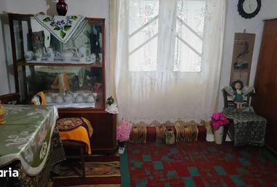 Casă cu 3 camere cu Teren 1535 Mp în Zărnești - 14