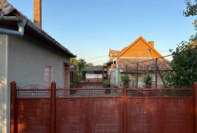 Casă cu 4 camere în Semlac - 16