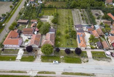Teren Construcții intravilan de 1439 mp, în Cermei - 5