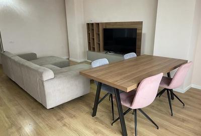 Apartament cu 3 camere decomandat în Sisești - 2