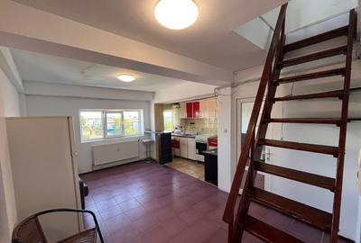 Apartament cu 2 camere în Micro 14