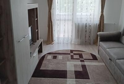 Apartament cu 2 camere decomandat în Micro 17 - 2