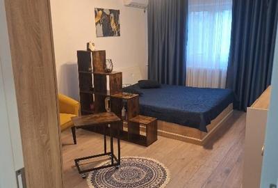Garsonieră decomandată în Tineretului