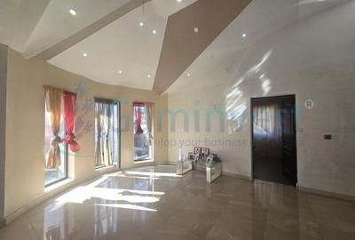 Casă individuală cu 4 camere cu Canalizare în Sânmartin - 5