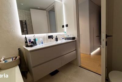 Apartament cu 4 camere în Central