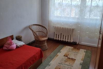 Apartament cu 3 camere decomandat în Gării
