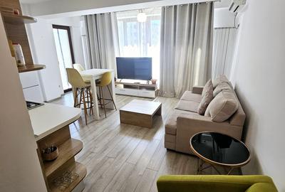 Apartament cu 3 camere semidecomandat în Sebastian