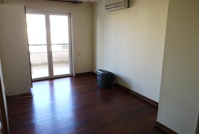 Apartament cu 2 camere decomandat în Ștefăneștii de Jos - 3