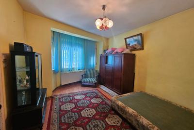 Apartament cu 2 camere semidecomandat în Berceni - 4