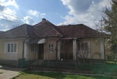 Casă cu 4 camere în Oarța de Jos - 3