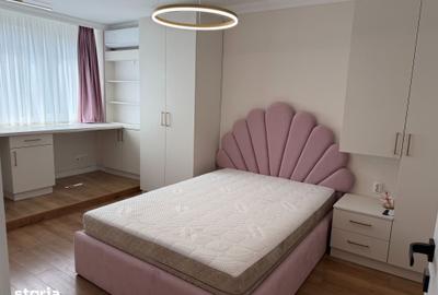 Apartament cu 3 camere în Sânmartin
