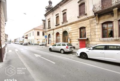 Spațiu comercial, de 50 mp, în Central