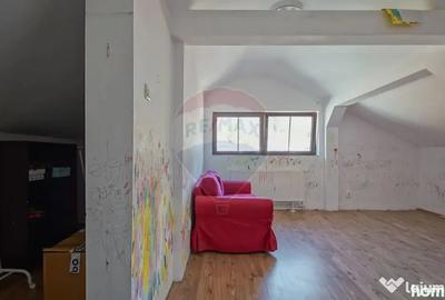 Casă cu 4 camere cu Teren 108 Mp în Schei