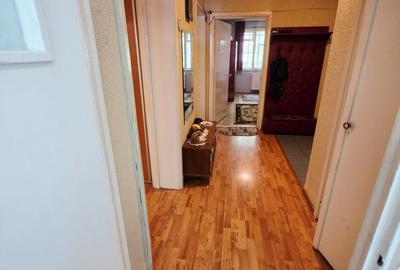 Apartament cu 3 camere decomandat în Republicii - 20