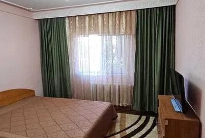 Apartament cu 3 camere decomandat în Alexandru cel Bun - 1