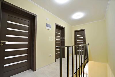 Casă individuală cu 4 camere cu Canalizare în Bucium - 16