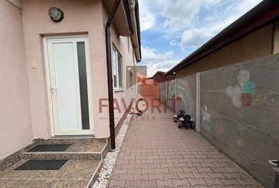 Casă cu Teren 168 Mp în Săcălaz