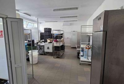 Spațiu comercial, de 160 mp, în Central