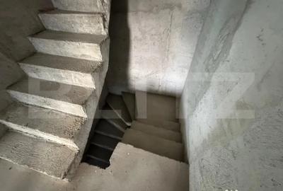 Casă cu 5 camere cu Teren 300 Mp în Partoș - 6