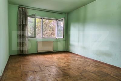 Apartament cu 4 camere decomandat, mobilat în Mihai Bravu