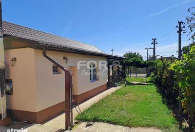 Casă cu 4 camere cu Teren 1900 Mp în Central