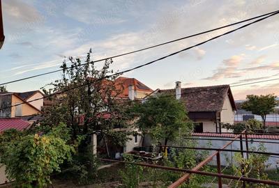 Casă cu 4 camere cu Teren 449 Mp în Piața Cluj - 5