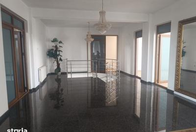 Casă cu 10 camere cu Teren 970 Mp în Calea București - 10