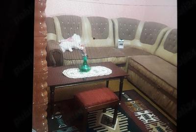 Casă cu 4 camere cu Teren 1200 Mp în Opatița