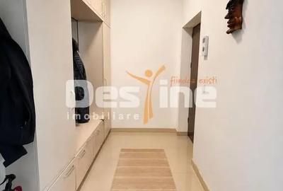 Apartament cu 3 camere decomandat în Bucium
