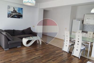 Apartament cu 2 camere, mobilat în Central