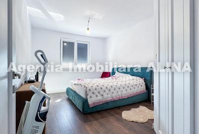 Apartament cu 2 camere decomandat în 22 Decembrie - 11