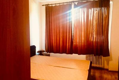Apartament cu 2 camere semidecomandat în P-ța Muncii - 2