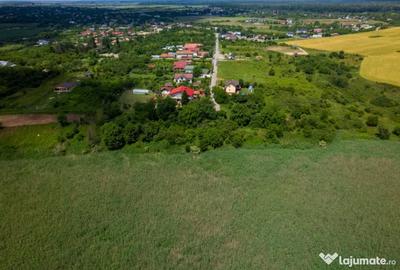Teren în Periș