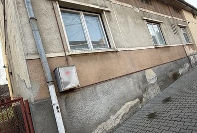 Casă cu 3 camere în Central - 2